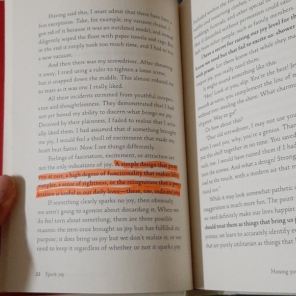 Spark Joy book - Picture 2 of 3